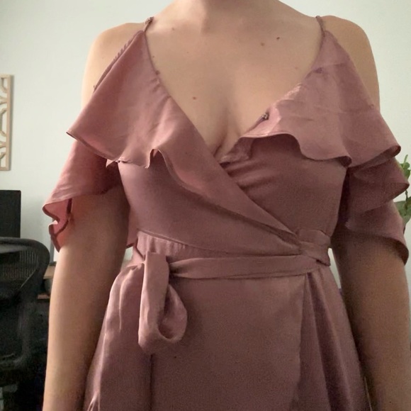 Lulu’s Mauve, long satin align dress - Picture 2 of 16